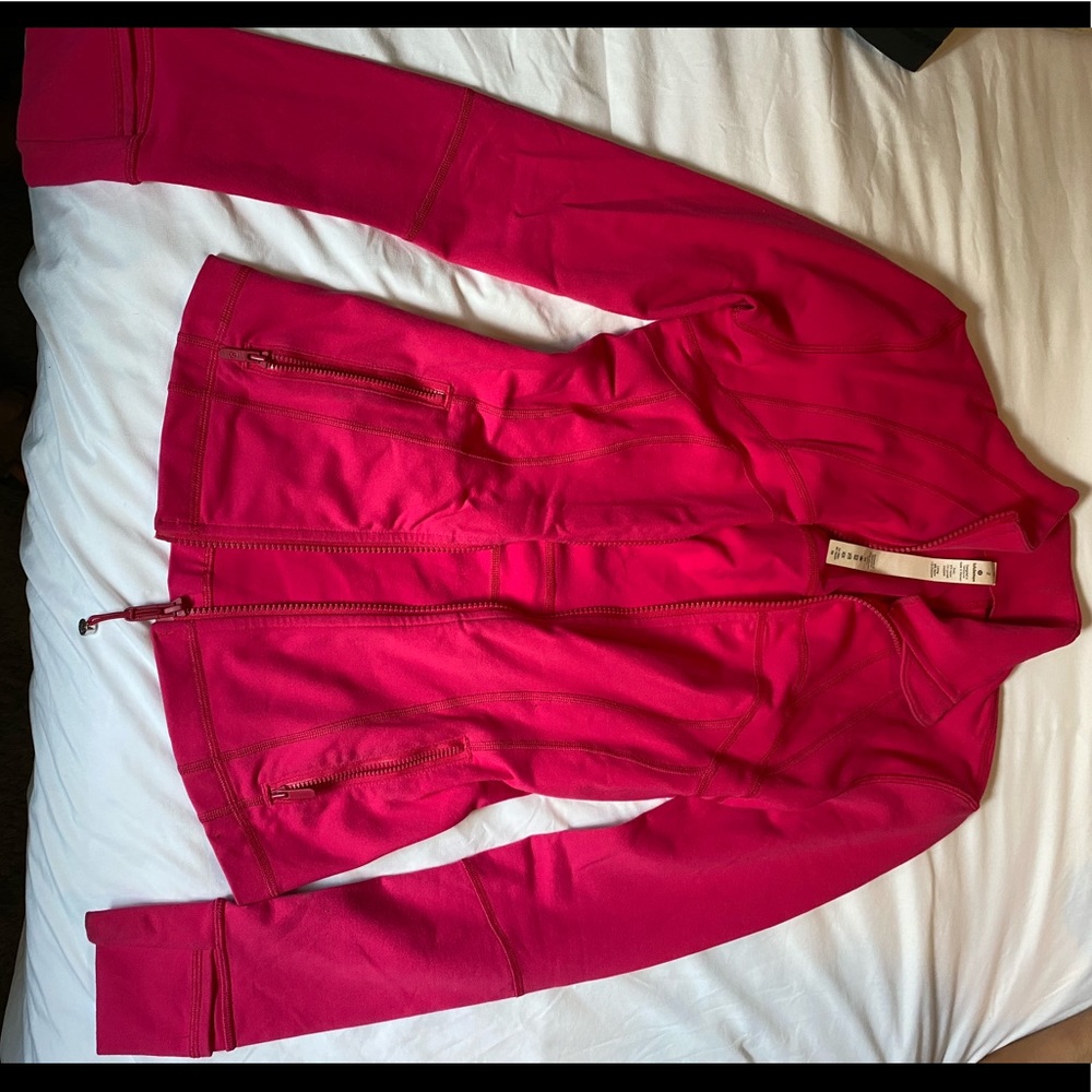 Lululemon Women’s Pink zip up Define Jacket